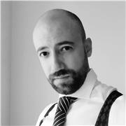 Profesor de programación, con experiencia en C y C
